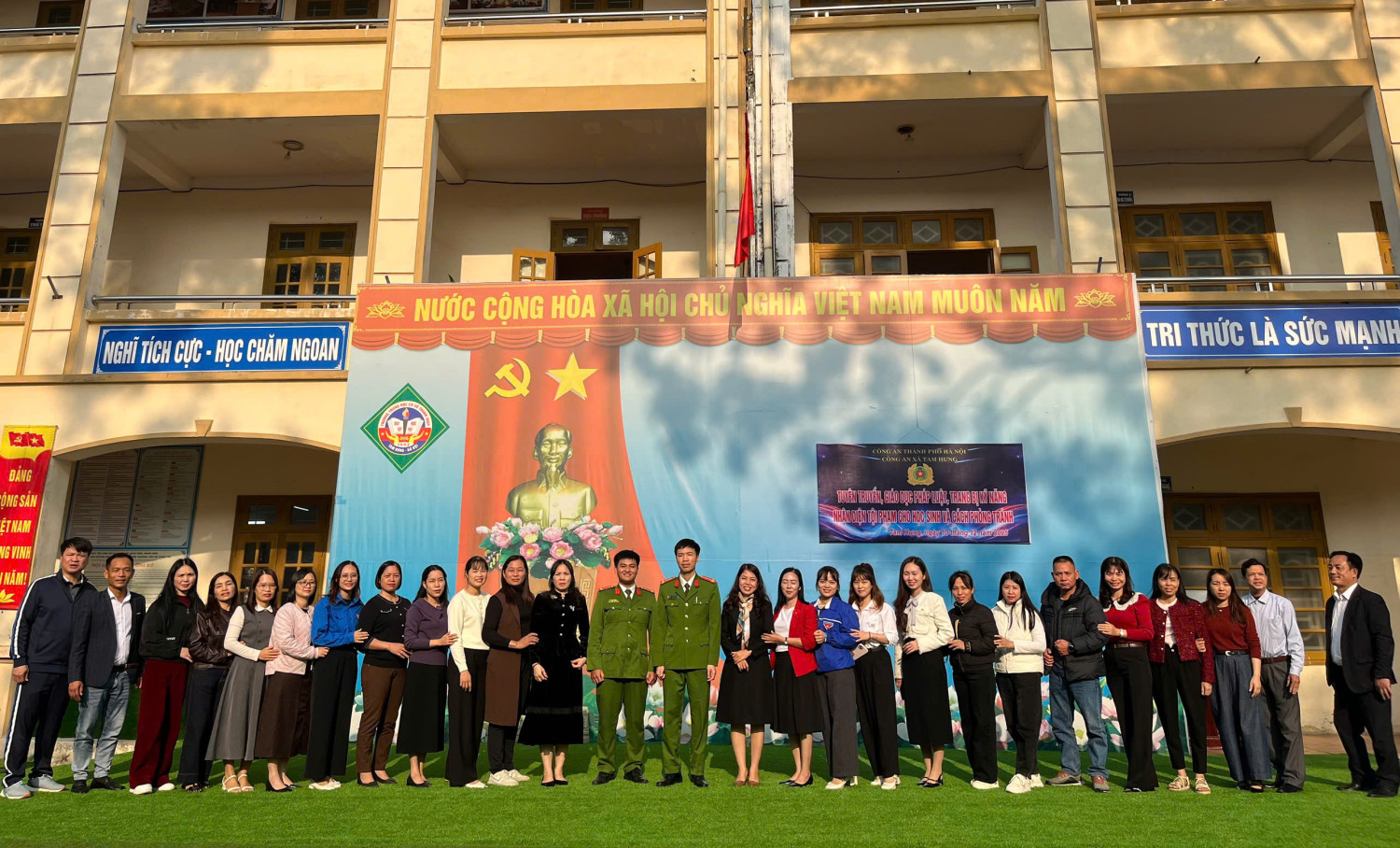 TUYÊN TRUYỀN, PHỔ BIẾN GIÁO DỤC PHÁP LUẬT CHO HỌC SINH NĂM 2025 TẠI TRƯỜNG THCS THANH THUỲ